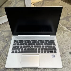 HP Elitebook 830 G5 13.5" Core i5-8250U, 16GB DDR4 RAM, 256GB SS