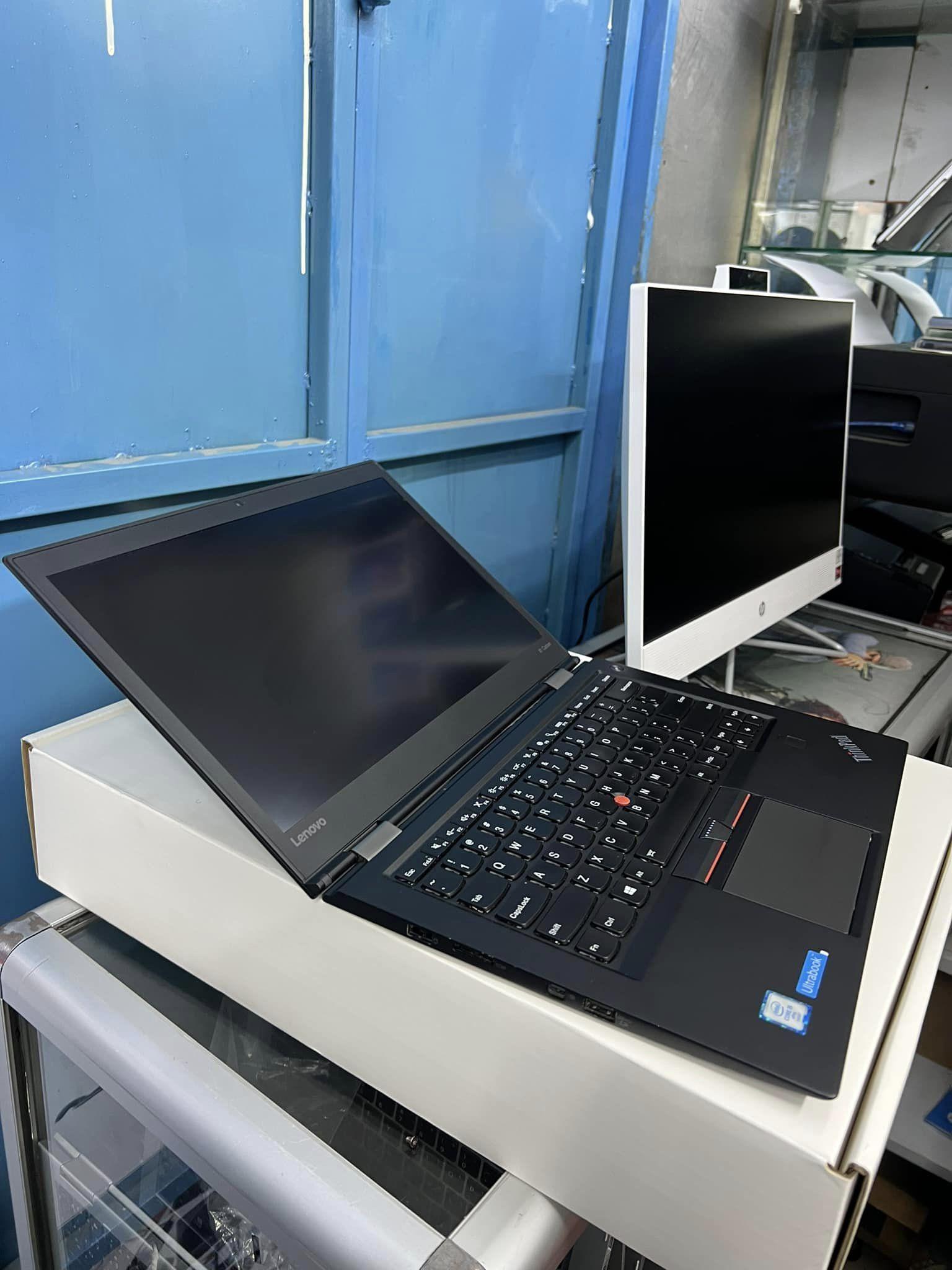 Lenovo Thinkpad X1 Carbon Ultrabook