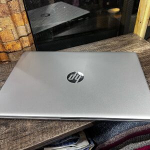 HP 14s, AMD Ryzen 5-5500U 14 inches(35cm) 8GB (1x8GB) DDR4