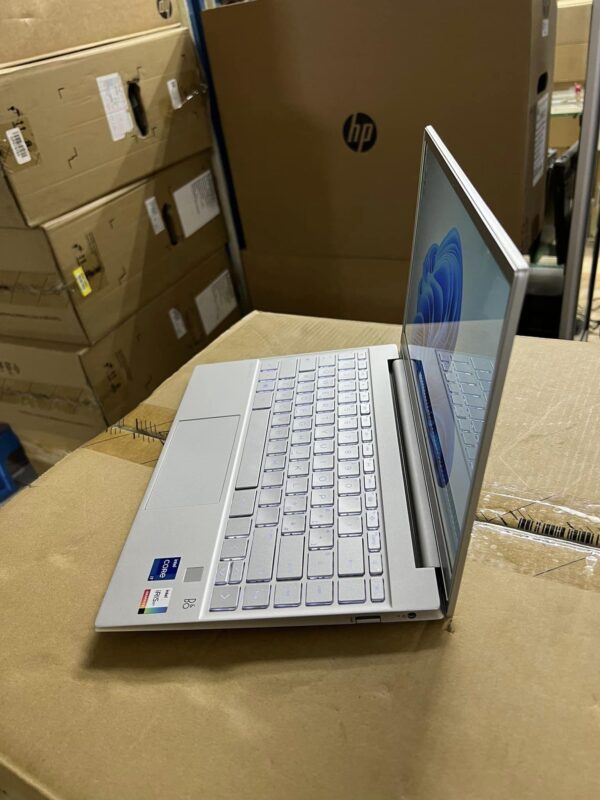 HP Pavilion 13 13-bb0079TU Core i7 11th Gen 8GB RAM 1TB SSD