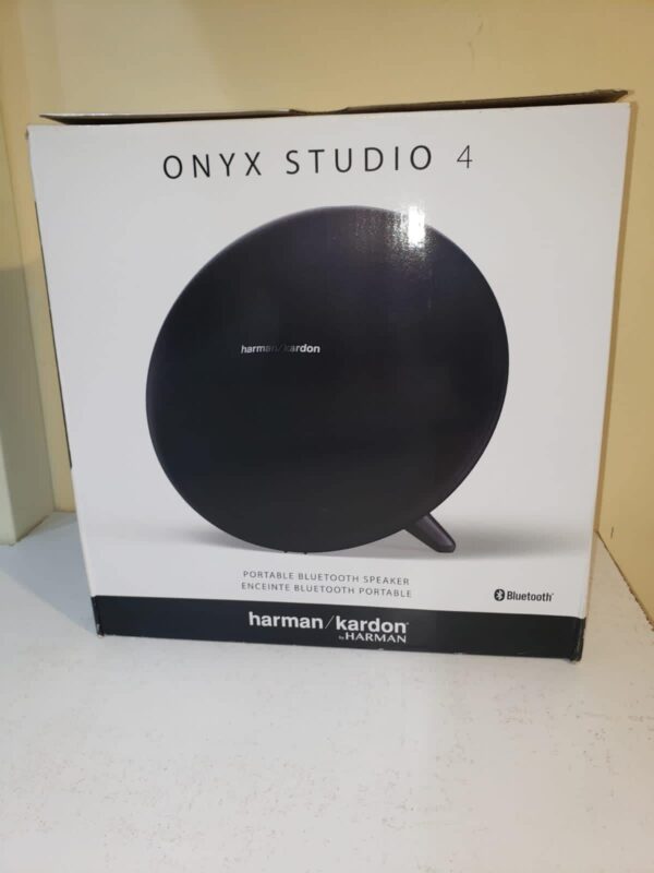 Harman Kardon Onyx Studio 4