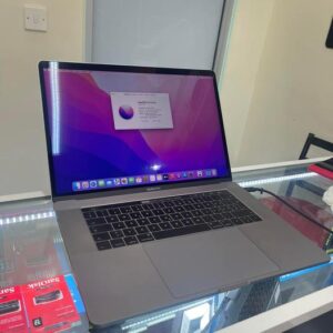 Apple MacBook Pro